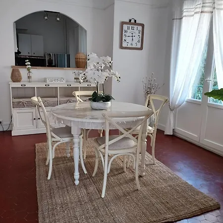 Apartament Soleil Et Douceur Ll Tulon